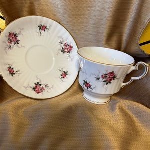 Vintage Princess House Tea Cup & Saucer /Made in England / Fine Bone China